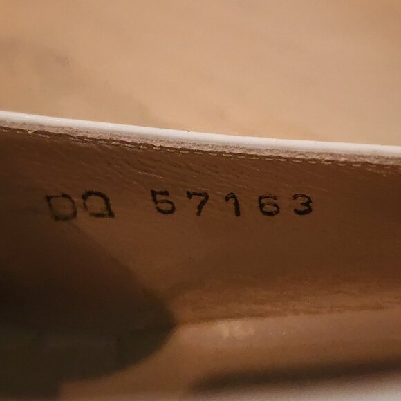 Salvatore Ferragamo Womens Low Pump Heel Square Toe Leather White Beige Size 10B - Picture 10 of 12